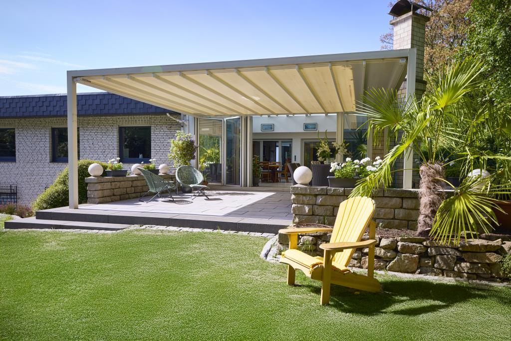 überdachte Terrasse