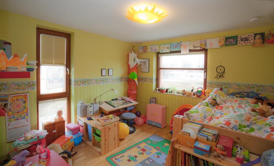 helles Kinderzimmer