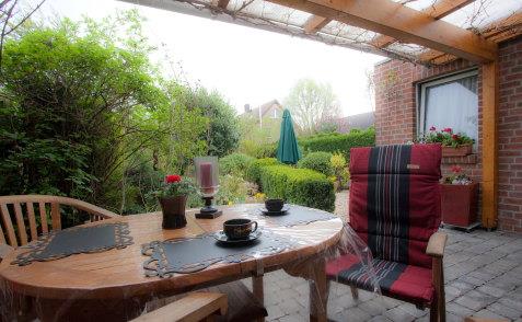 überdachte Terrasse