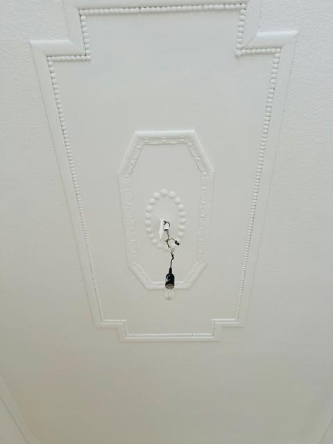 Stuck im Schlafzimmer
