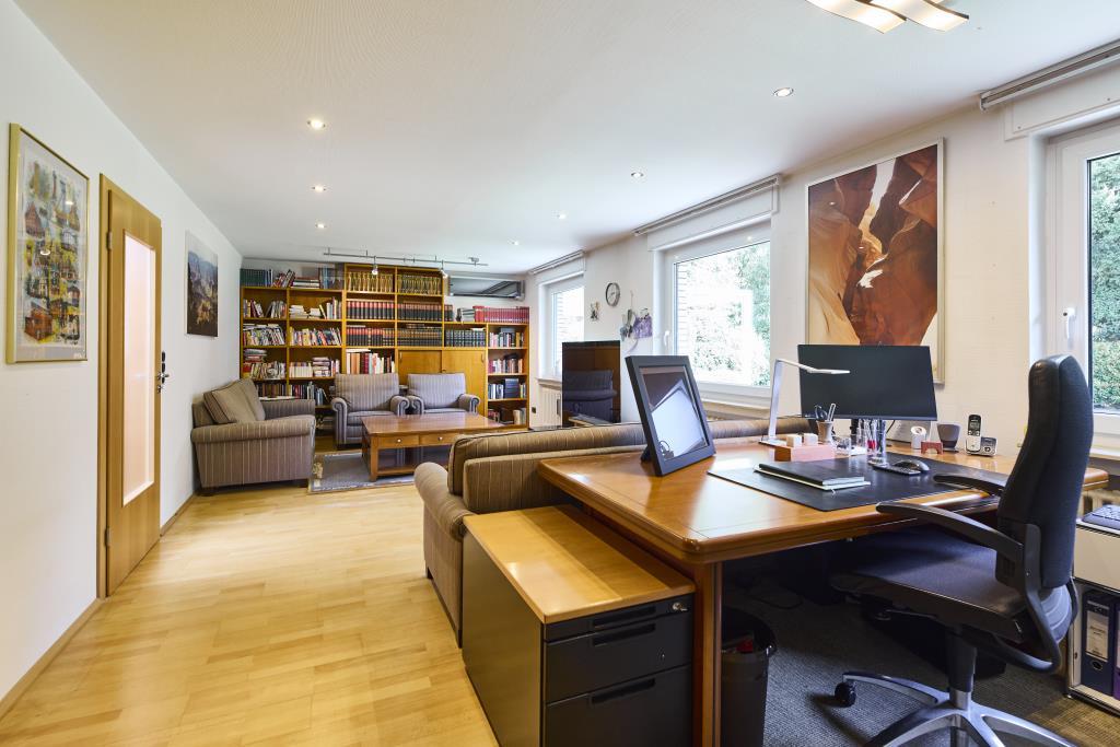 Büro