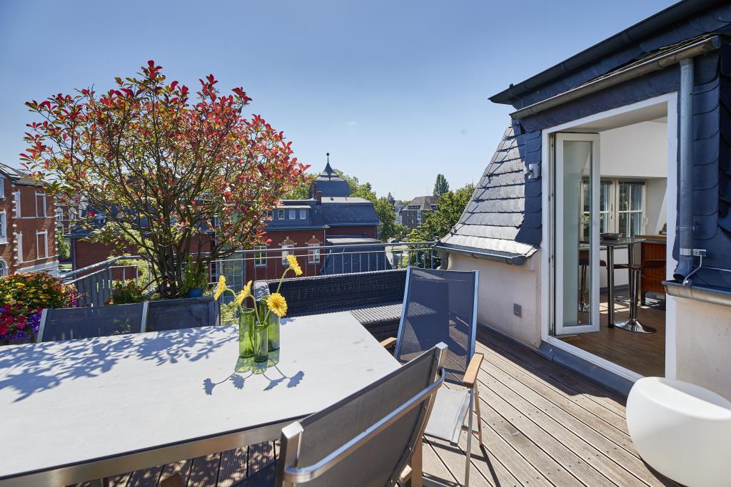 Krefeld - Bismarckviertel - Wohnung mit großer Dachterrasse