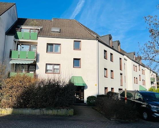 Düsseldorf - Eigentumswohnung mit Garagenstellplatz